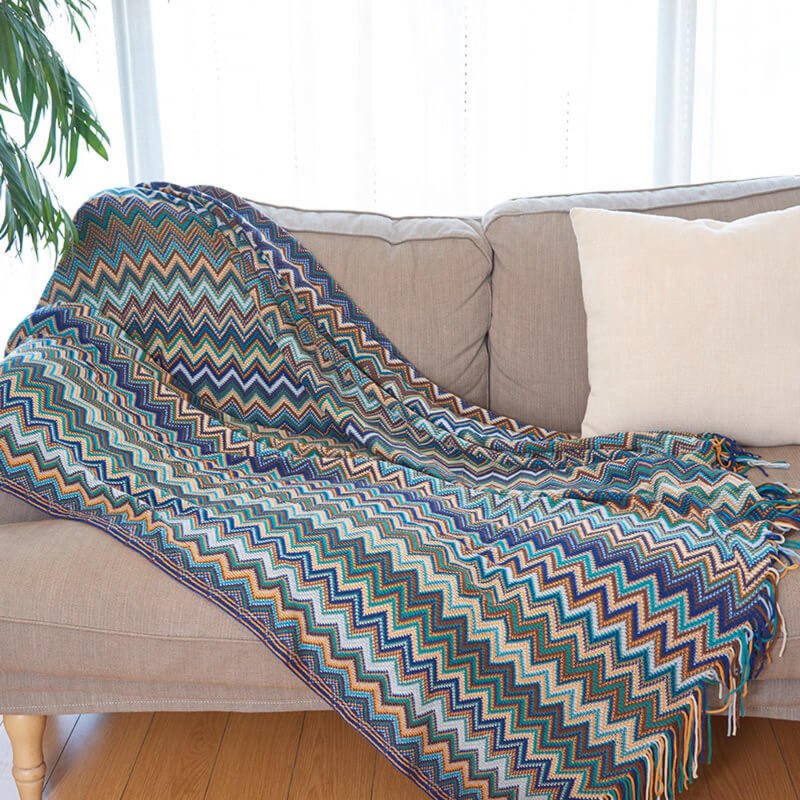 Multicolour Zigzag Tasseled Knit Throw