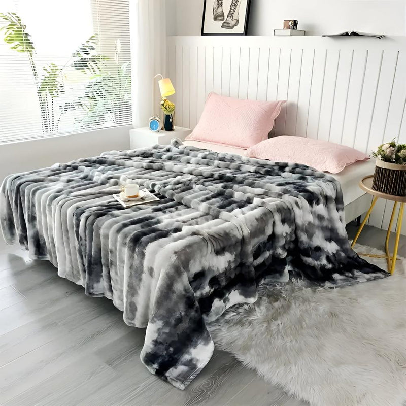 Ripple Tie-Dye Faux Fur Blanket