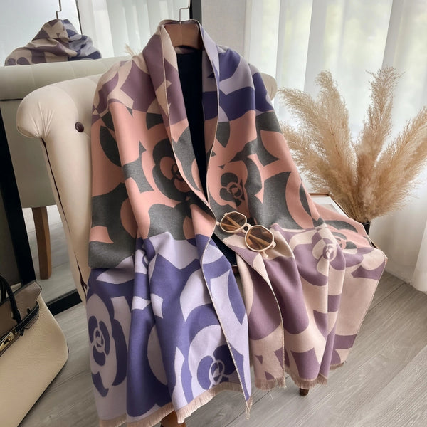 Abstract Retro Fringe Soft Shawl