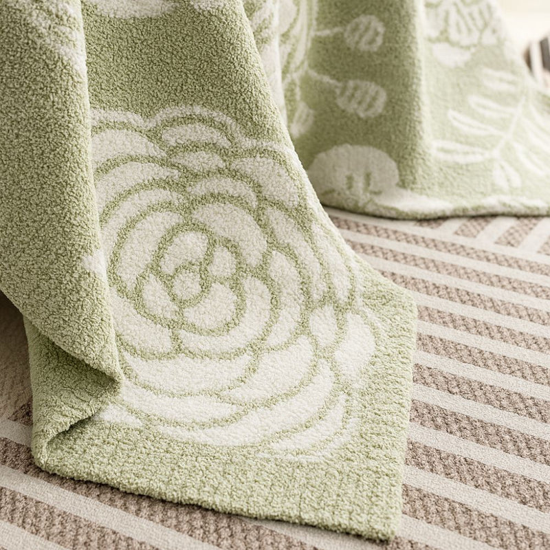 Green Floral Calm Throw Blanket