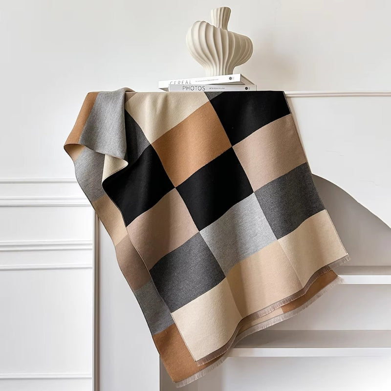 Luxury Geometric Pattern Knitted Shawl