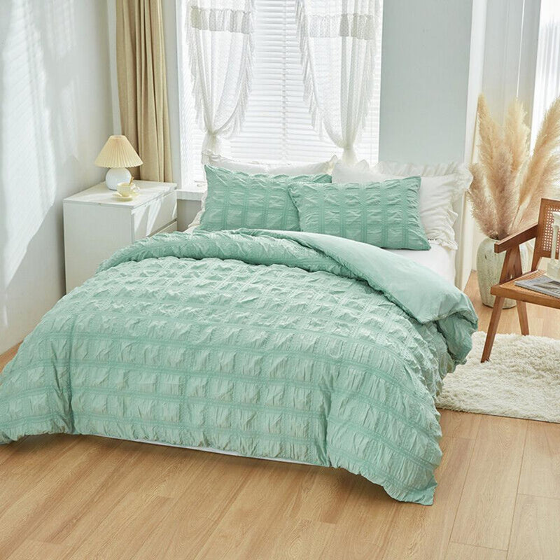 Summer Breeze Lightweight Quilt